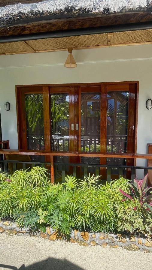 Matam-Is Cafe & Homestay General Luna (Surigao del Norte) Exterior foto