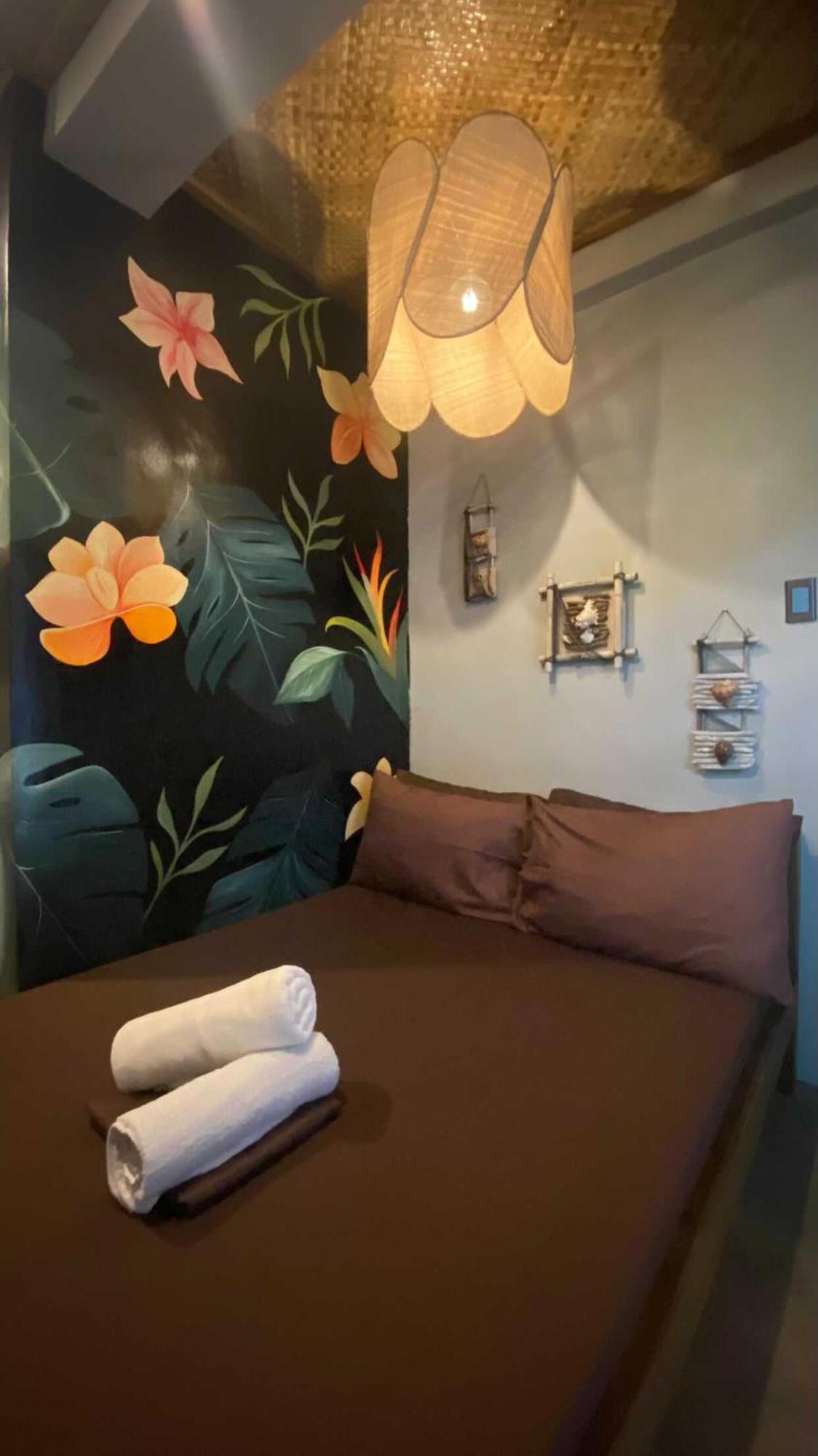 Matam-Is Cafe & Homestay General Luna (Surigao del Norte) Exterior foto