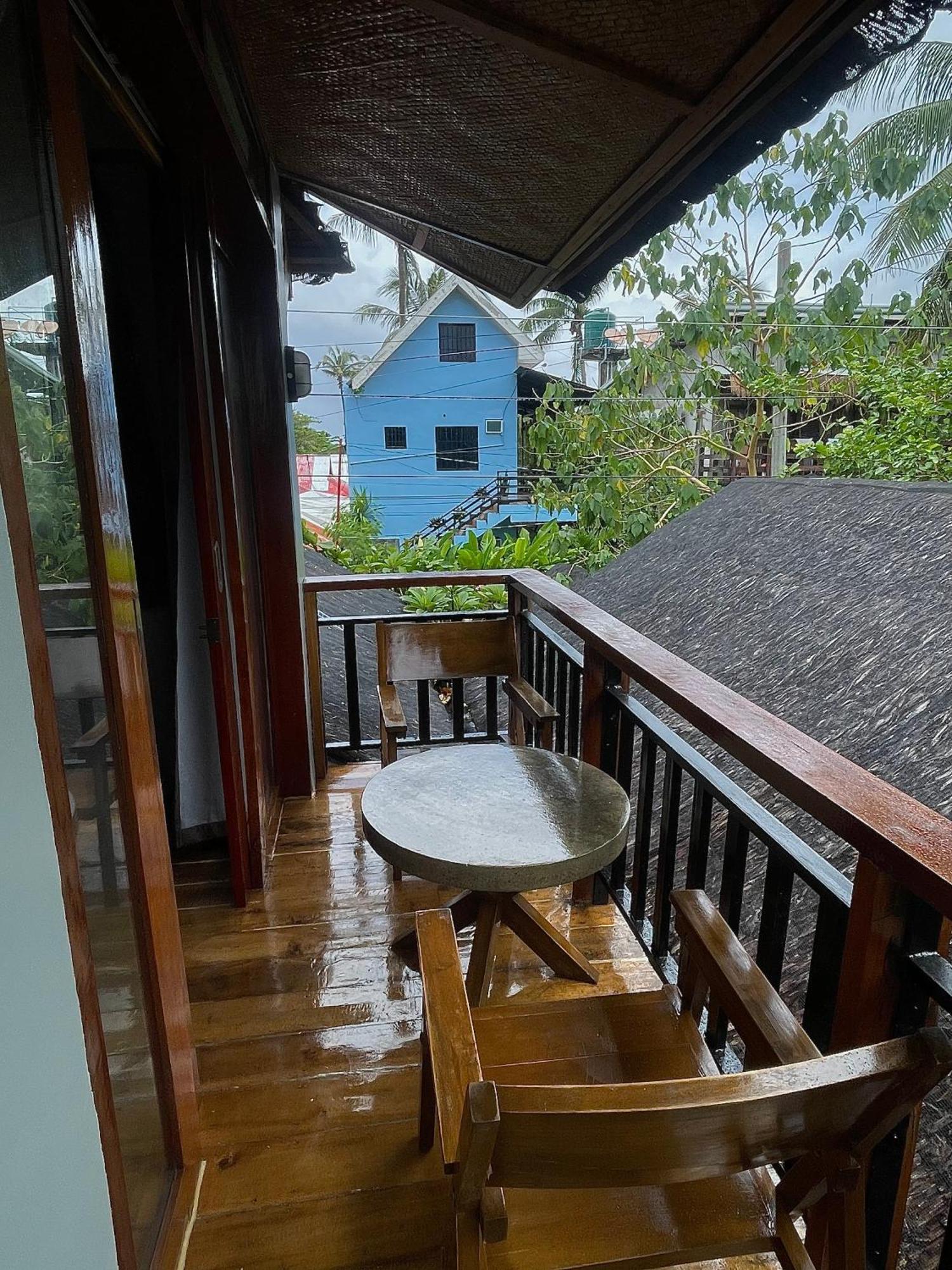 Matam-Is Cafe & Homestay General Luna (Surigao del Norte) Exterior foto